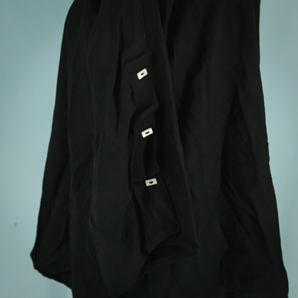 IC by Connie K Size Medium M Black Button Detail Split V Neck Boxy Arsty Top - Picture 3 of 7